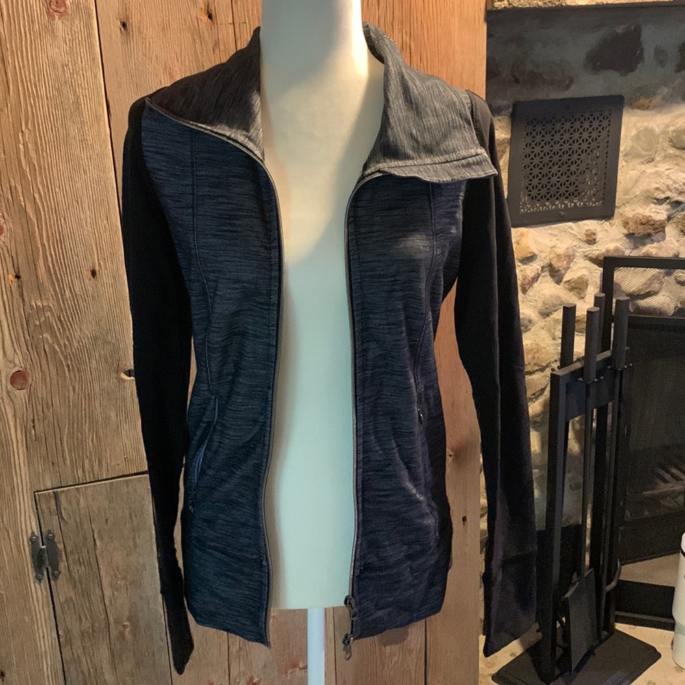 Lulemon Zip-up jacket